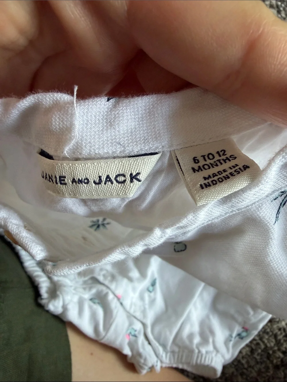 Janie and Jack toucan and pineapple romper size 6-12m